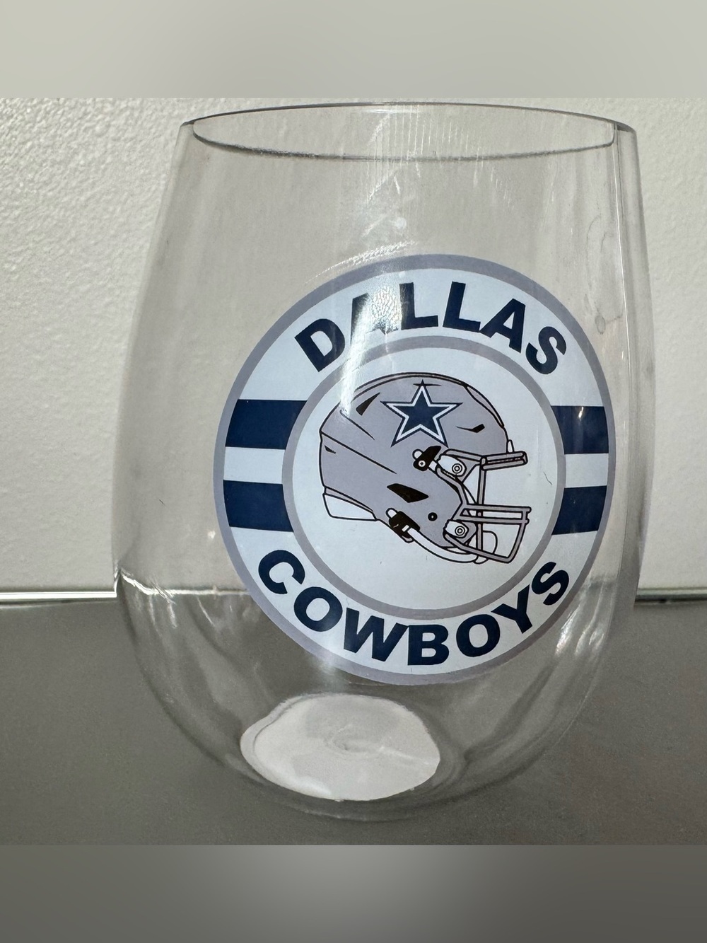NFL Dallas Cowboys Clear Stemless Glass with Navy White Logo football plastic